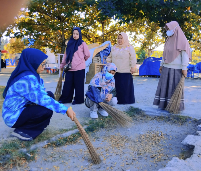 Diskominfo Majene Ambil Bagian dalam Kerja Bakti